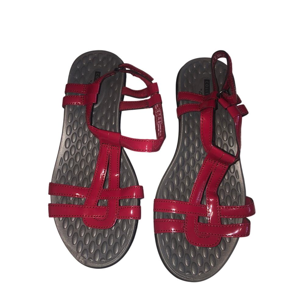 Clarks Collection Sandals Size 7 Red Patent Sonar Aster T Strap Shoes Summer